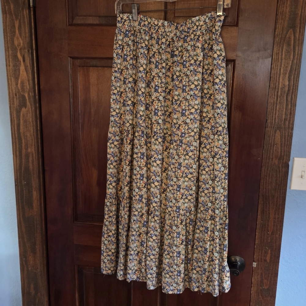 Floral Print Maxi Skirt